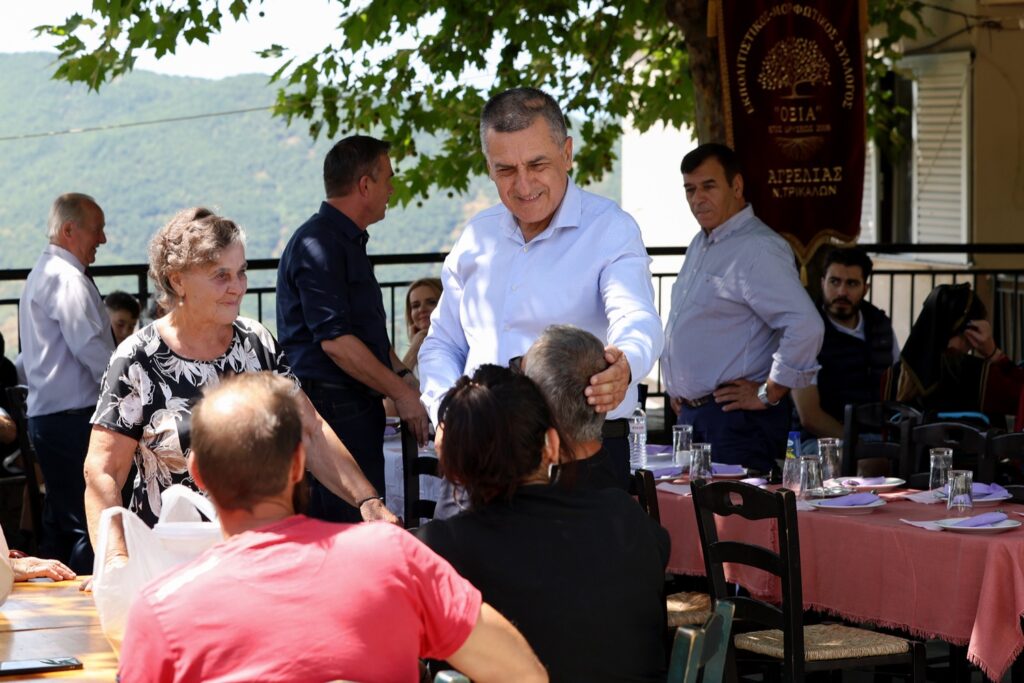 Ολοκληρώνεται ο οδικός άξονας Βλαχογιάννι – Αγριελιά από την Περιφέρεια – Κουρέτας: Υλοποιούμε ένα πρόγραμμα οδοποιίας σε απομακρυσμένα χωριά (φωτο)