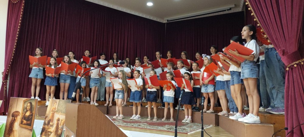 Με επιτυχία και έντονο μουσικό χρώμα από την Παιδική Χορωδία Δήμου Ελασσόνας η παρουσίαση του βιβλίου «Η Φανή χωρίς φωνή»
