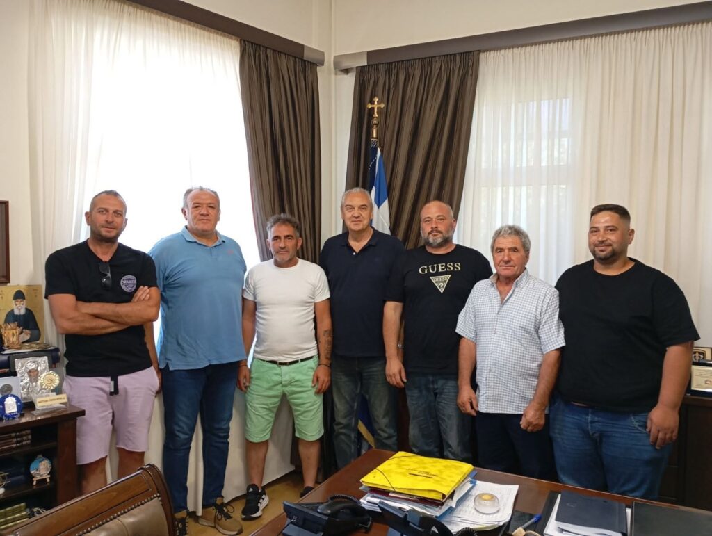 Με ανθρώπους από τη Συκέα Ελασσόνας συναντήθηκε ο Γάτσας – Τι συζητήθηκε